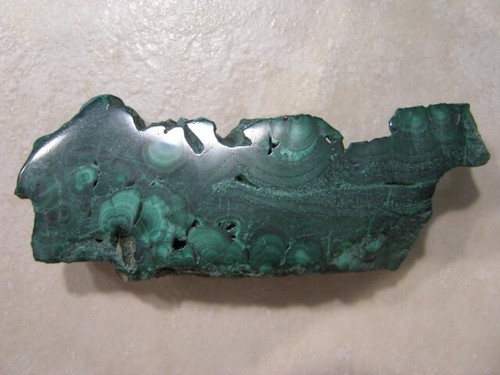 85g palm size malachite - m4,