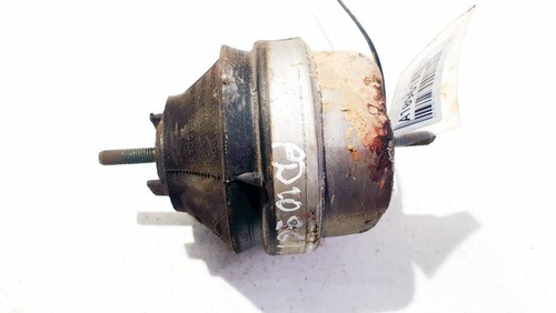 Audi 1997 engine mounting - audi,